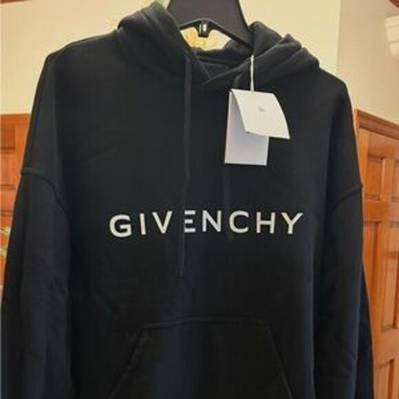 Givenchy men's cotton fleece hoodie size medium NWT - Picture 5 of 11